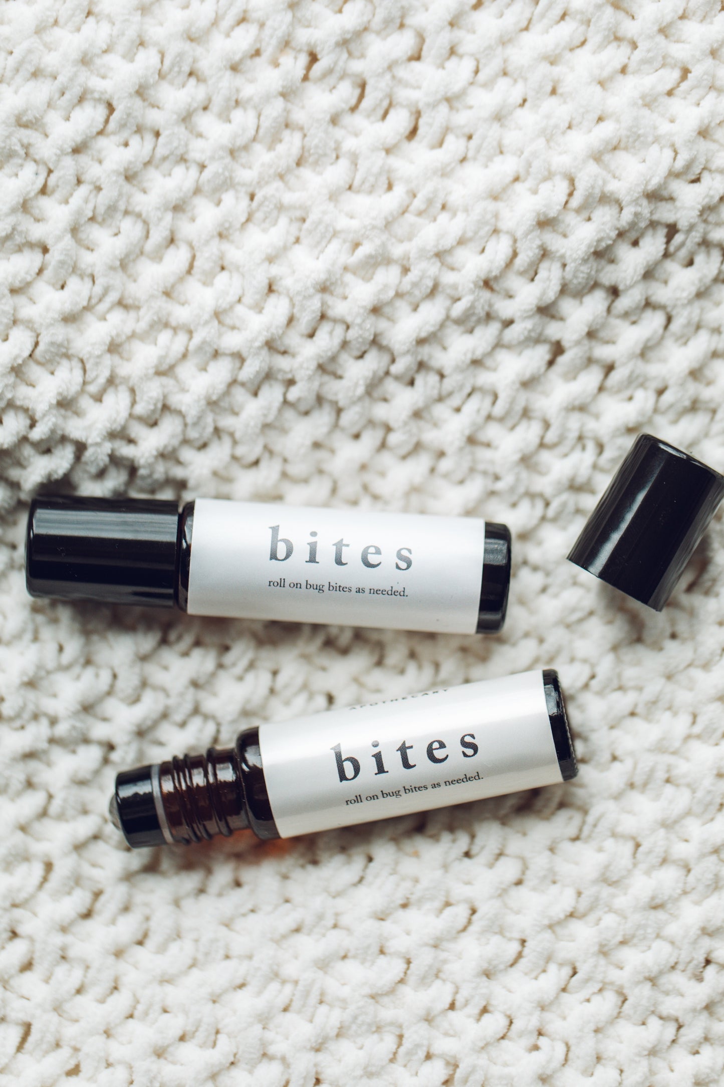 Bug Bite Relief Roll On. Natural Remedy Bug Bites, Mosquito Bites + Stings. Natural Itch Relief Essential Oil Blend. Herbal Itch Stick Oil